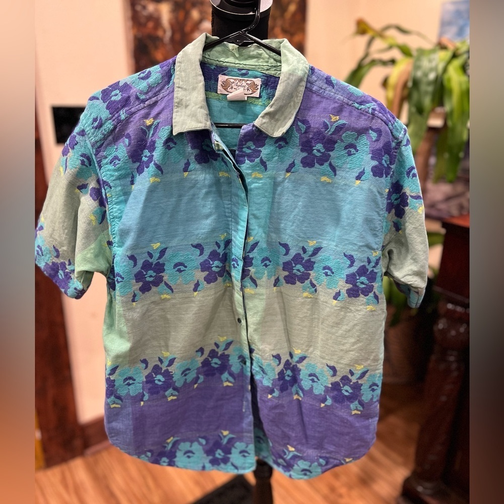 💥BOGO💥 Angelique Floral Button Down Shirt - Green and Purple